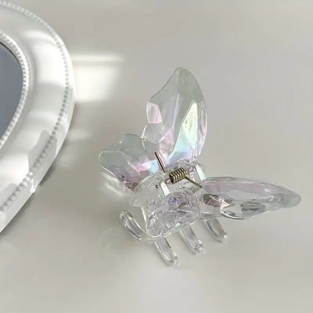 Y2K Vintage Look Clear Butterfly Hair Clip Acrylic Thick Hair Women and Girls